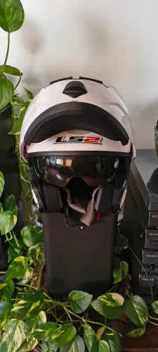 capacete ROBOCOP LS2 