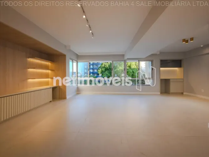 Apartamento 3/4 sendo uma suíte com 156m²; na Pituba
