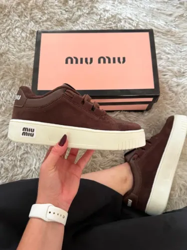 Tênis feminino miumiu