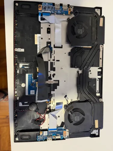 TECLADO E CARCAÇA E PEÇAS AVELL A70 MOB