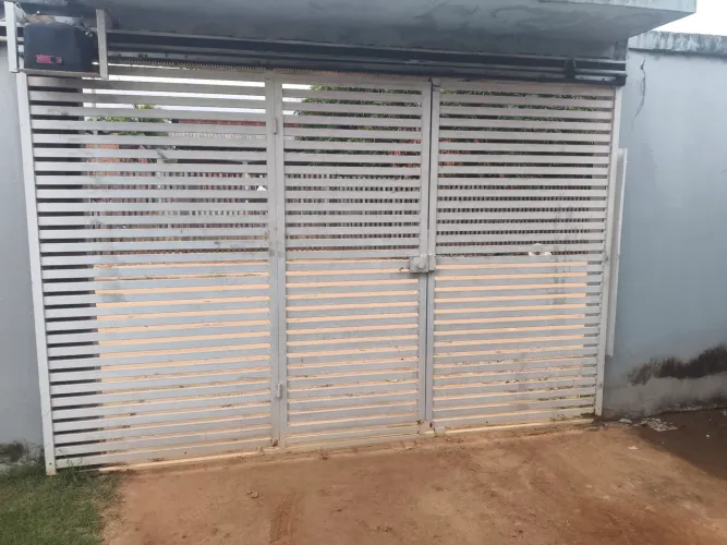 Portão de ferro 