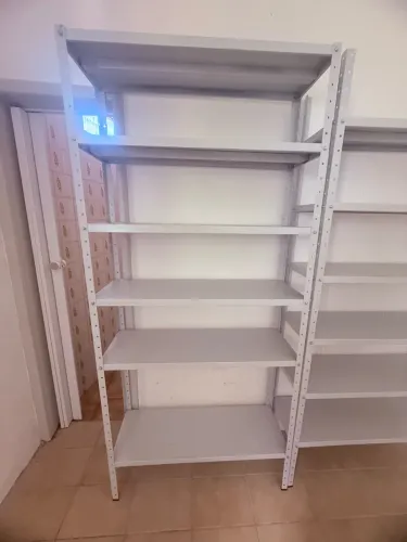 ESTANTE - TENHO 2 UNIDADES