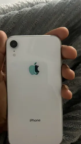 VENDO IPHONE XR