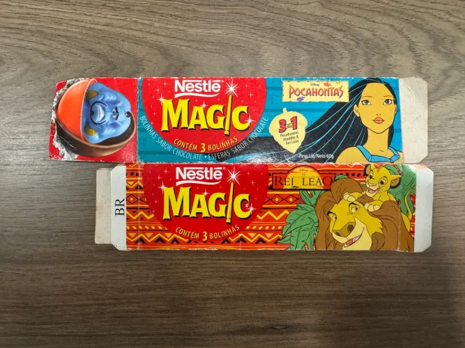 Caixa nestle magic antiga aladdin rei leao pocahontas