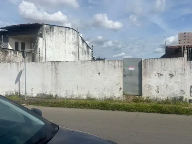 Vendo Terreno 360m2 na rua ao lado do Shopping Rio Anil
