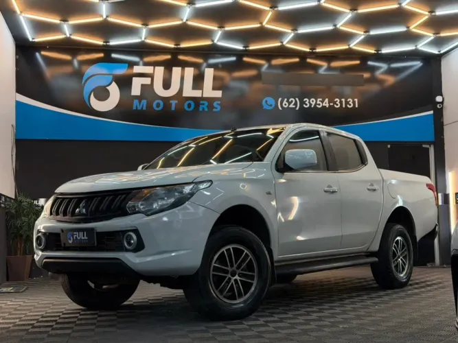 Mitsubishi L200 2.5 4X4 CD Turbo Diesel 2022