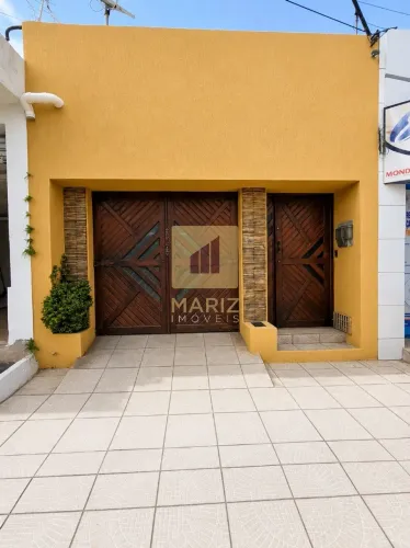 Casa para locação de 3 quartos com suite no Farol, Maceió-AL 158m² Venda ou locação 1 vaga