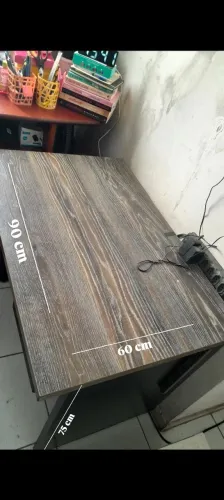 MESA DE ESCRITÓRIO