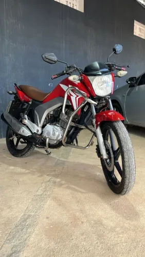 Moto Titan 150 2015 - Doc ok - estética ok- mecânica ok.