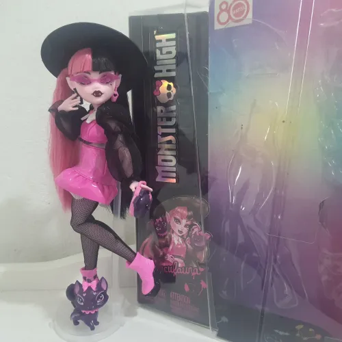 Boneca Monster High Draculaura Refresh G3<br>