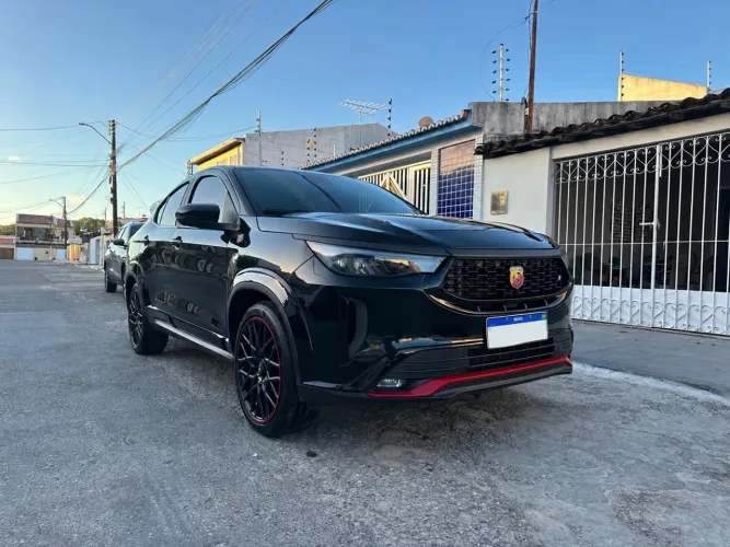 Fiat Fastback Abarth Turbo Flex 1.3 Aut. 2025