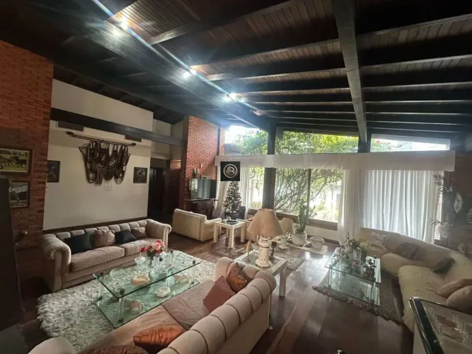 Casa para alugar em Porto Alegre, Tres Figueiras, com 8 quartos, 800m²