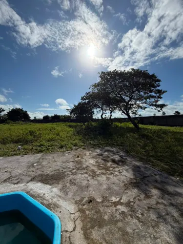 Vendo ou troco granja em pium próximo ao forró do pote