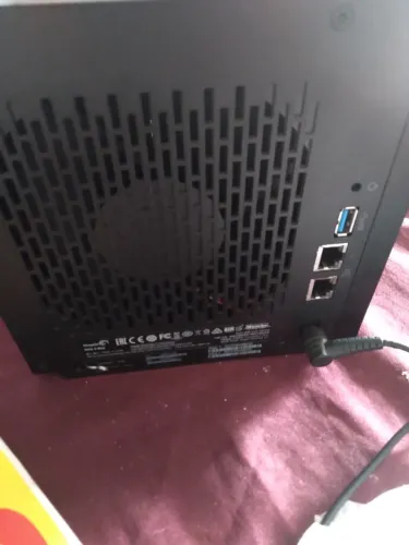 Servidor nas Seagate 4 bay usb 3.0