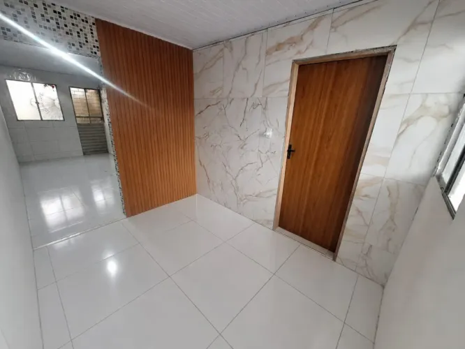Vendo ou troco casa no Benedito Bentes 115.000