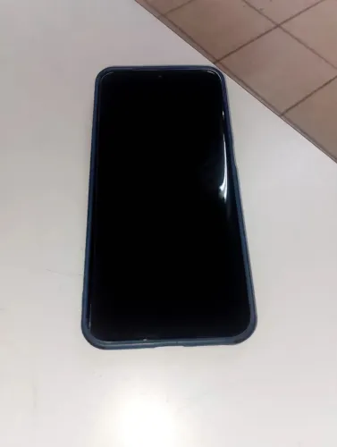 Motorola Edge 70 fusion (semi-nov, usado por 5 meses)