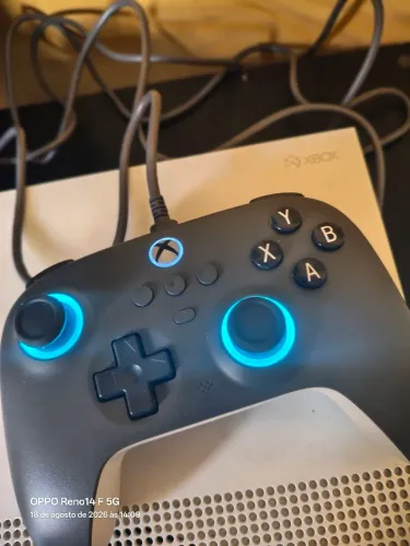 Vendo controle XBOX NOVO!