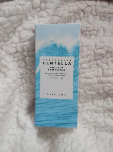 Centella- Madagascar hyalu fica First ampoule