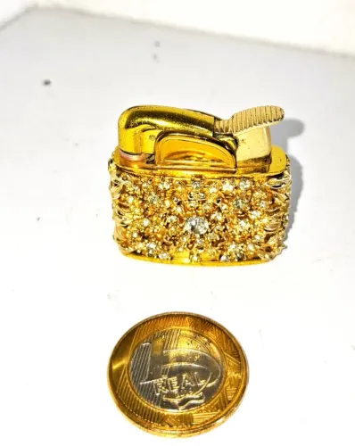  Isqueiro de Bolso Vintage da marca Evans, modelo Filigree Pearl & Rhinestone.