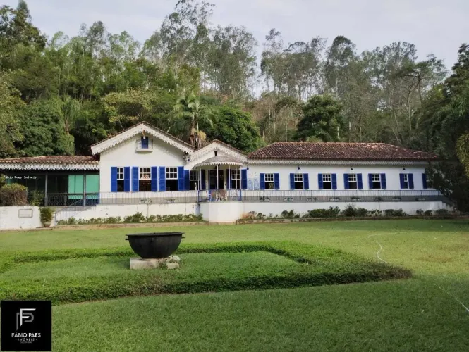Fazenda para Venda em Piraí, Área Rural, 9 dormitórios, 3 banheiros, 3 vagas