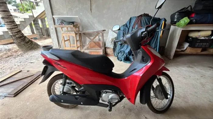 Moto Honda Biz 125cc Vermelha