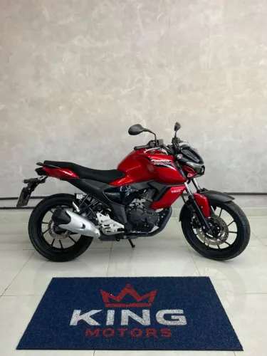 FZ15