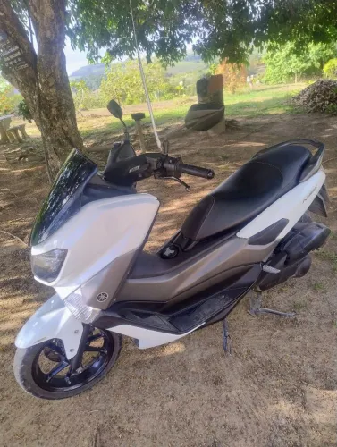 Vendo moto scooter Nmax 160 em ótimo estado