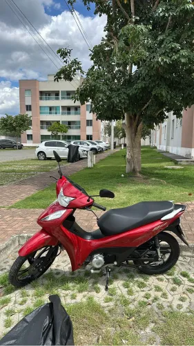 Vendo Honda Biz 125 EX 2025/2025