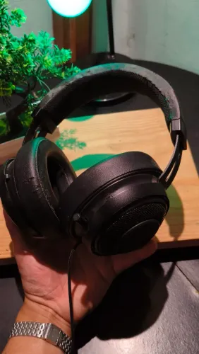 Headset Gamer Razer Kraken Pro V2 - Som Perfeito e Funcionando 100% (Usado)