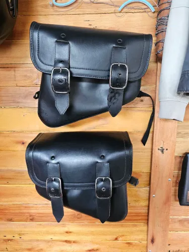 Alforge em couro para Royal Enfield Continental ou Supermeteor 650