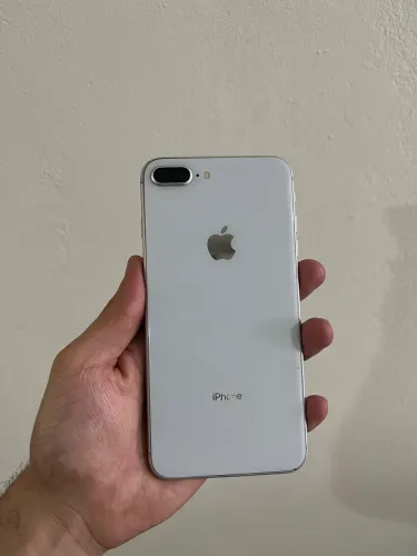 iPhone 8 Plus 64gb branco