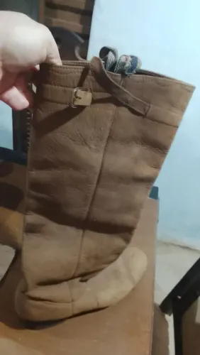 Bota 44