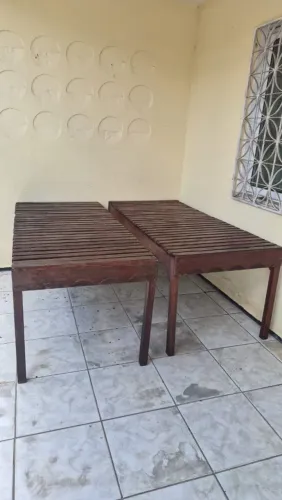 Mesa Ripada de Madeira Pura 1,80m x 90cm - Ótimo Estado