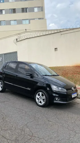 Volkswagen Fox Highline 1.6 Flex 16V 5P 2016