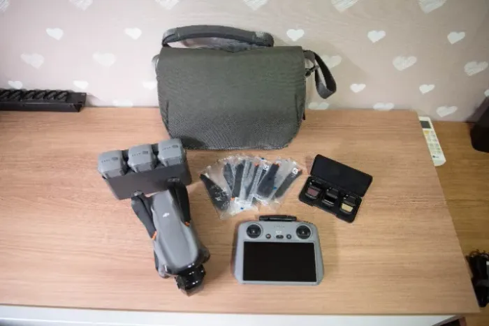 Drone Dji Air 3s - Fly More Combo - Rc2 Controle com tela Perfeito estado! Com NF. Bolsa