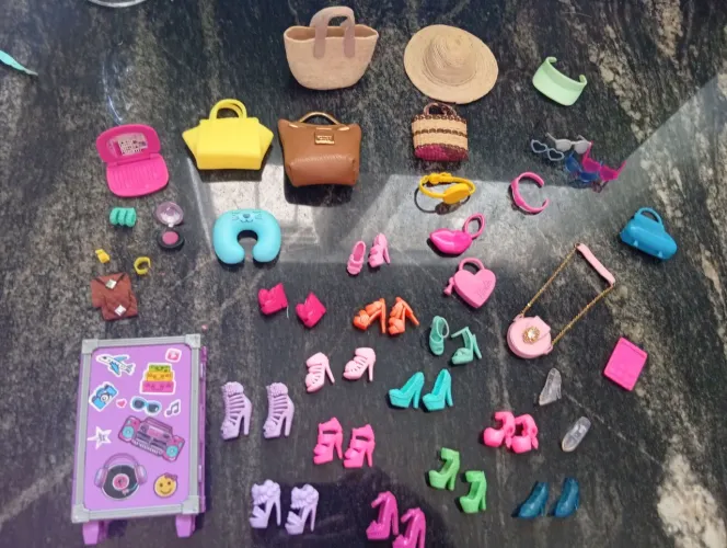 Desapego acessórios Barbie