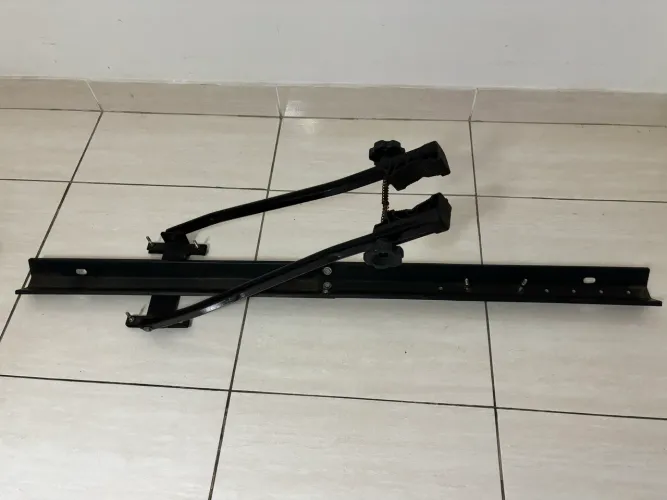 Transbike móvel para rack de teto