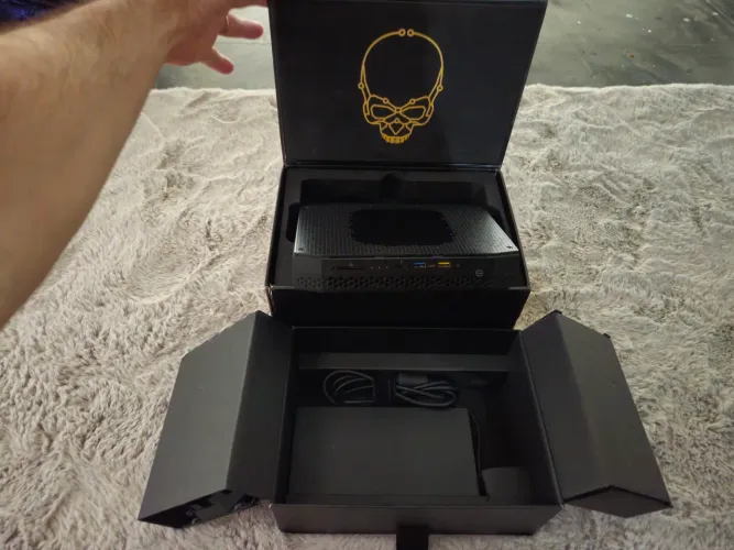 PC Gamer - Intel NUC 11 Enthusiast i7 | RTX 2060 | 32GB RAM | 1TB NVMe