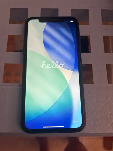 iPhone 11 128GB preto