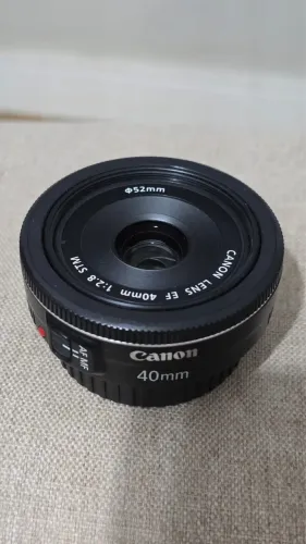 Lente Canon EF 40mm f/2.8 STM Pancake
