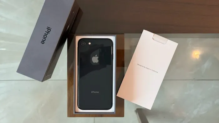 iPhone 8 64GB