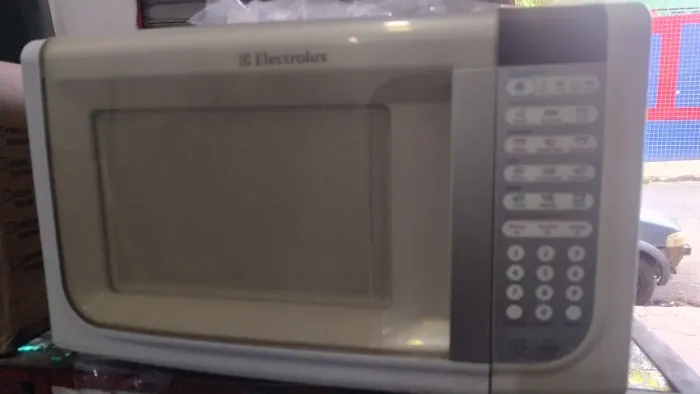 microondas Electrolux 31 litros