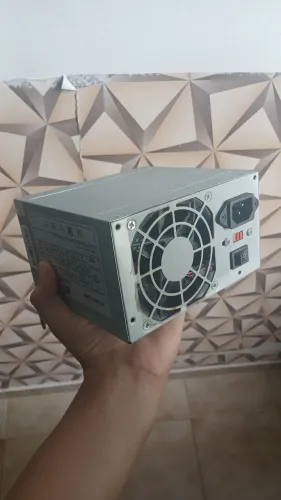 Fonte de escritório - 200w