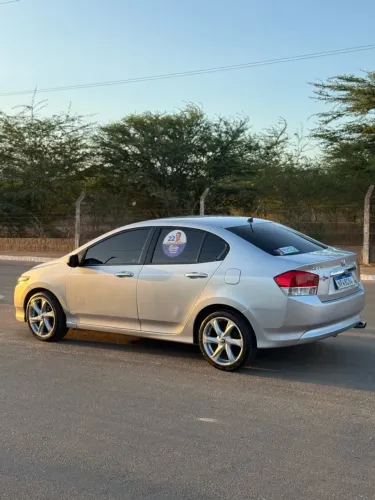 Honda City Sedan DX 1.5 Flex 16V Mec. 2011