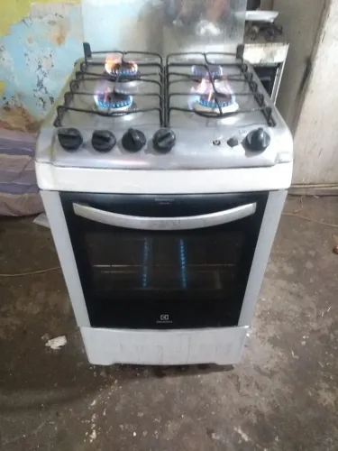 FOGÃO ELECTROLUX CHEF DE 1000 REAIS SÓ HOJE ATÉ AS 23HS POR APENAS 