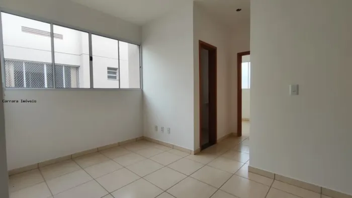 Apartamento para Venda em Uberlândia, Panorama, 2 dormitórios, 1 banheiro, 1 vaga