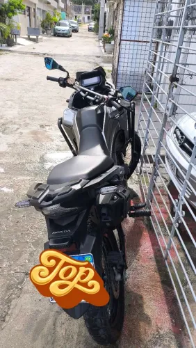 Moto Sahara 300 muito nova