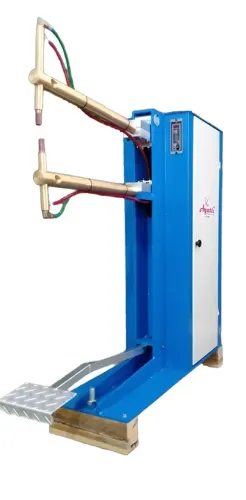 Máquina de Solda Ponto 40KVA com pedal mecânico - AGATTI