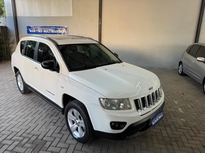 Jeep Compass Sport 2.0 16V 156cv 5P 2013