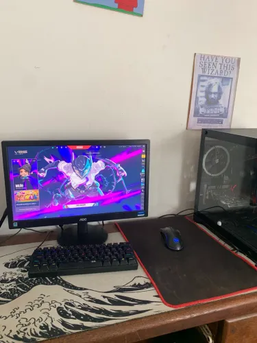 PC Gamer Completo: Ryzen 5 + RX 560 + 16GB RAM + Monitor e Periféricos Redragon
